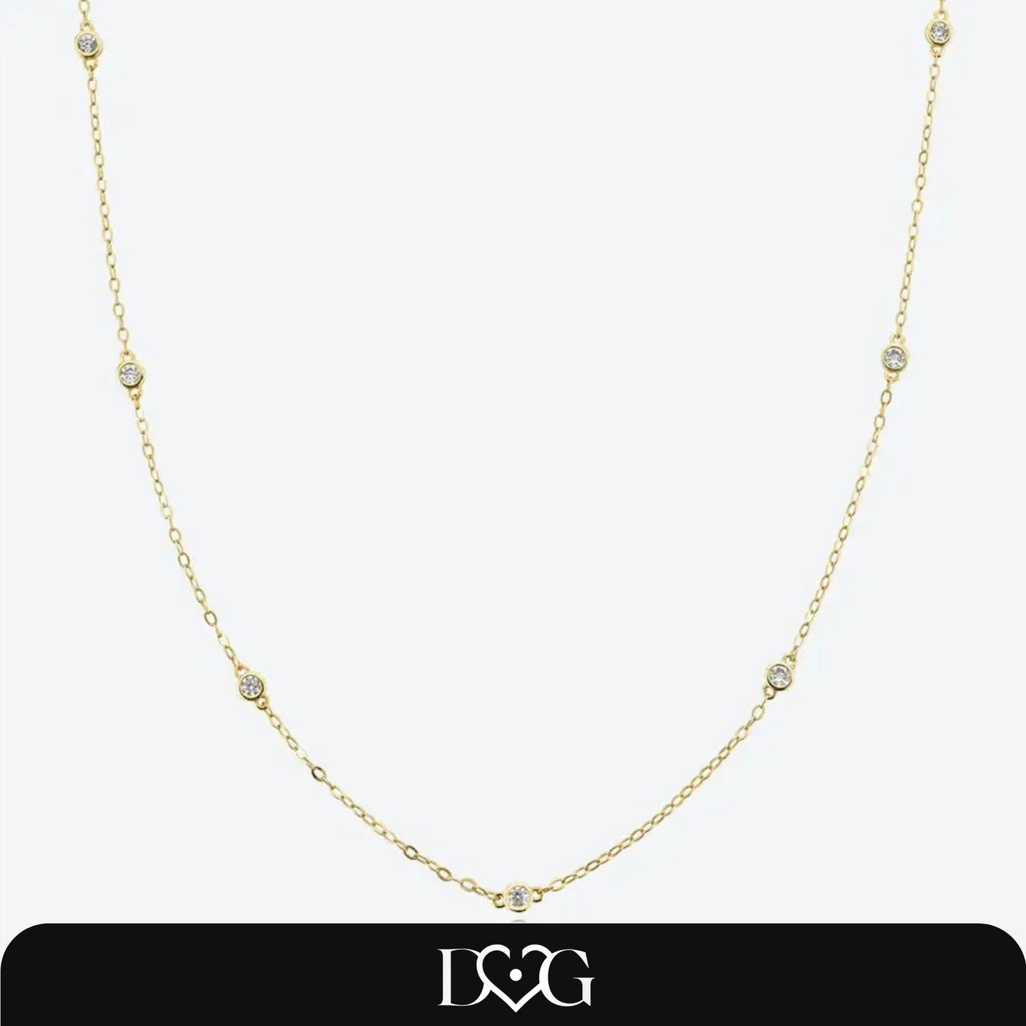 Sept Crystal Necklace